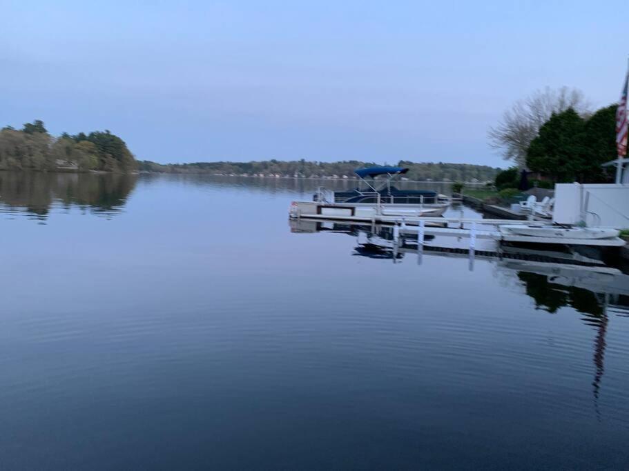 Lake Attitash Waterfront W/ Private Dock Amesbury Εξωτερικό φωτογραφία